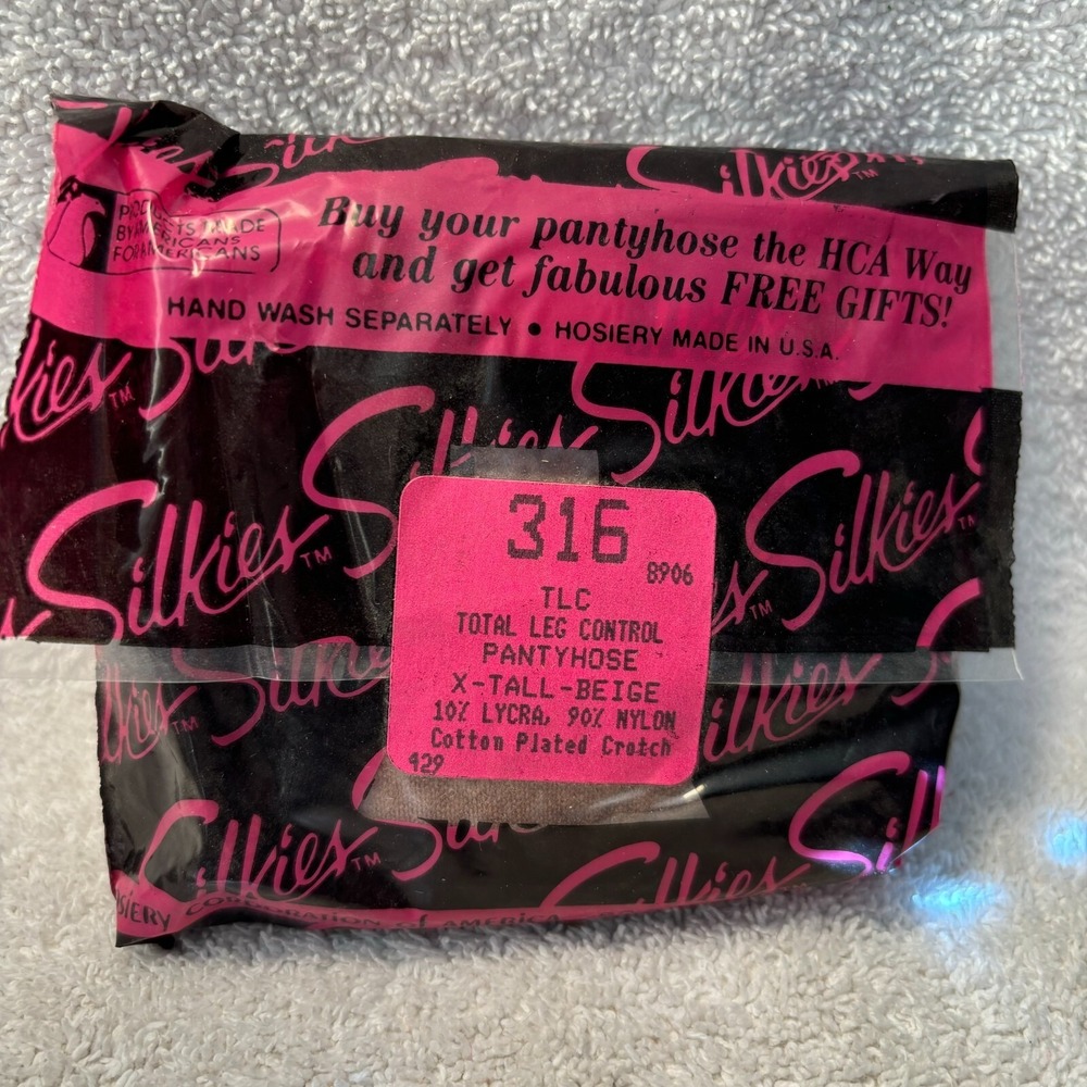 Silkies TLC Total Leg Control Pantyhose  Size X-Tall -Beige  10% Lycra 90% Nylon